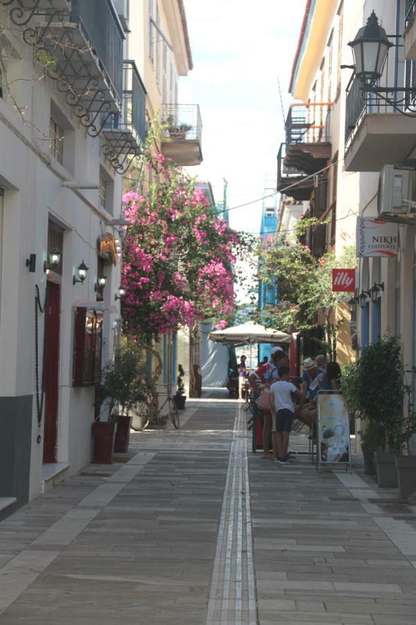 Quiet Spacious Apartment In Nafplio Bagian luar foto